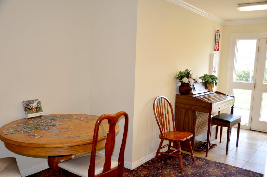 VICTORIAN ESTATES photo 3