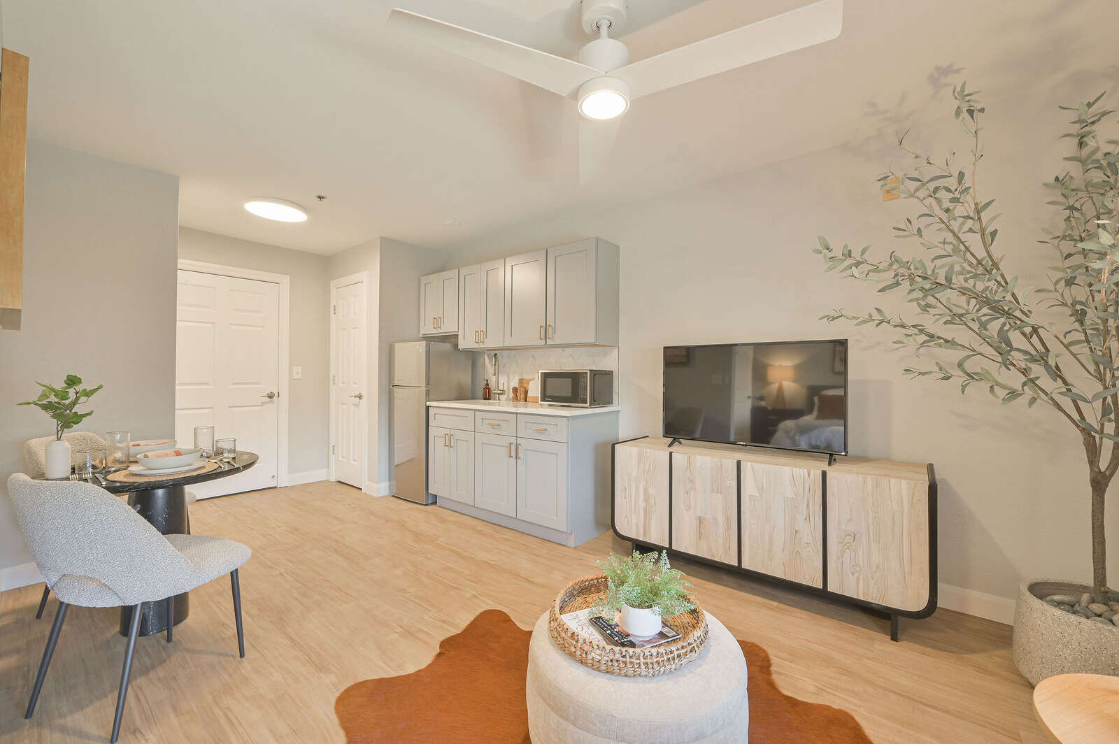 LUXE LIFE NORMAN AL, LLC photo 4