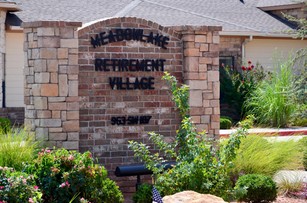 MEADOWLAKES RETIREMENT VILLAGE photo 2