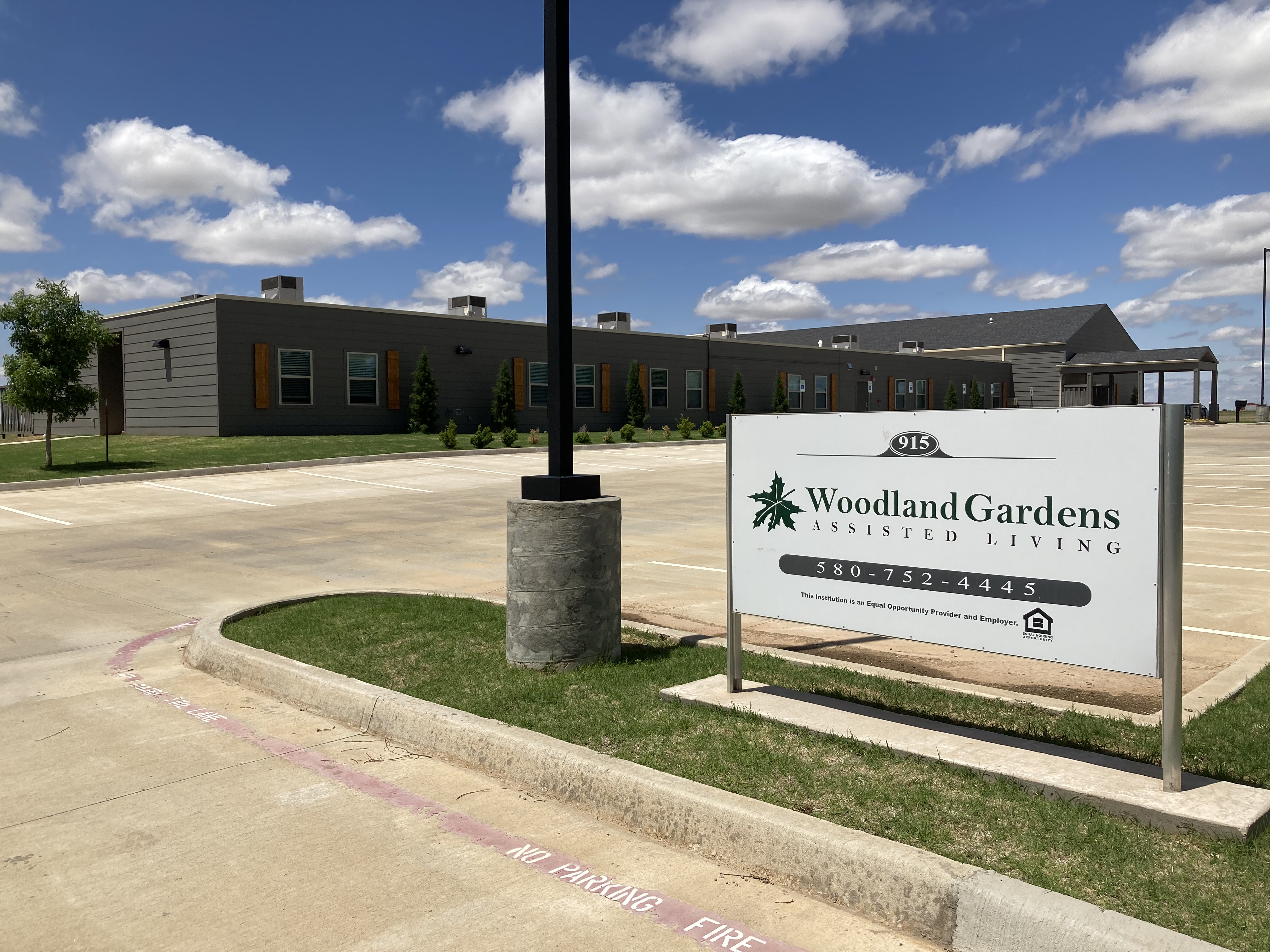 WOODLAND GARDENS ASSISTED LIVING photo 2