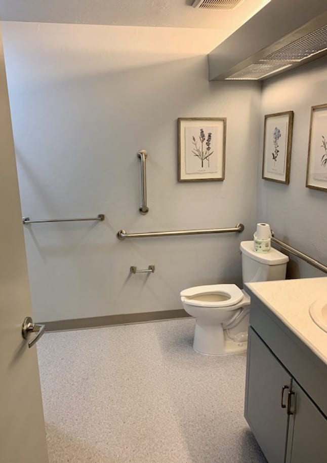 WOODLAND GARDENS ASSISTED LIVING photo 5