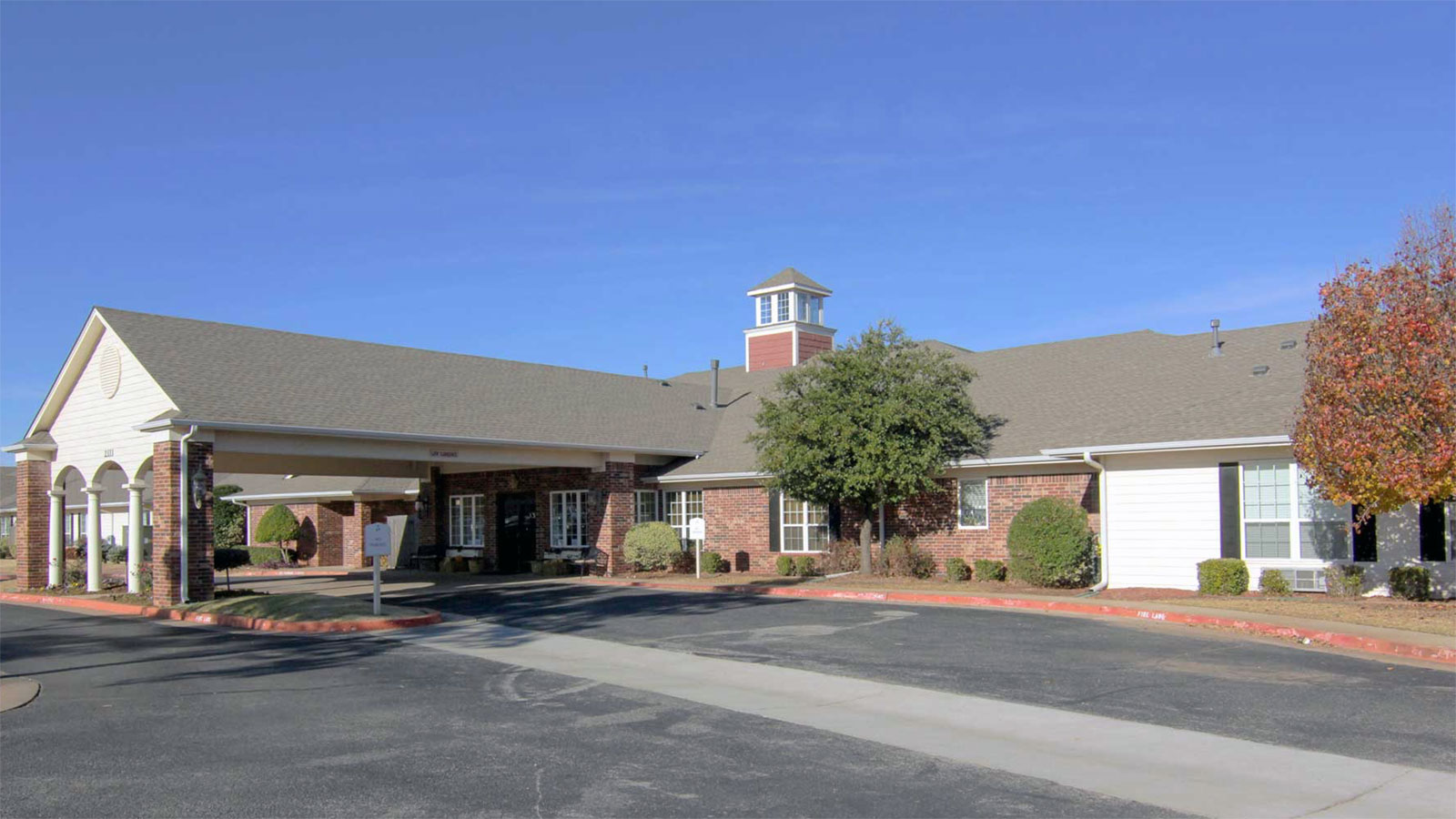 RADIANCE SENIOR LIVING AT THE VILLAGE photo 2