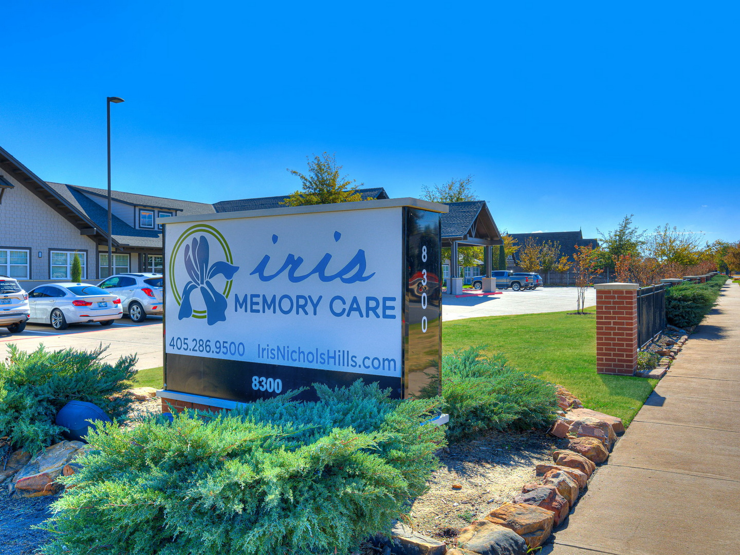 IRIS MEMORY CARE OF NICHOLS HILLS photo 2