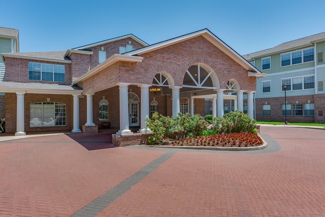 TOWN VILLAGE ASSISTED LIVING photo 6