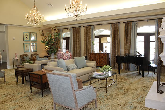 BELLAROSE SENIOR LIVING photo 5