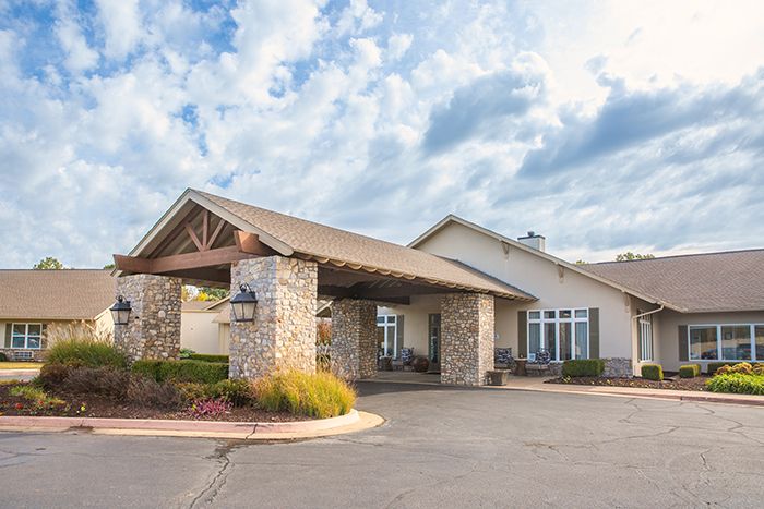 CEDAR RIDGE SENIOR LIVING photo 3