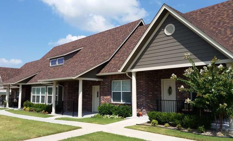 THE NEIGHBORHOODS AT BAPTIST VILLAGE OF BROKEN ARROW photo 2