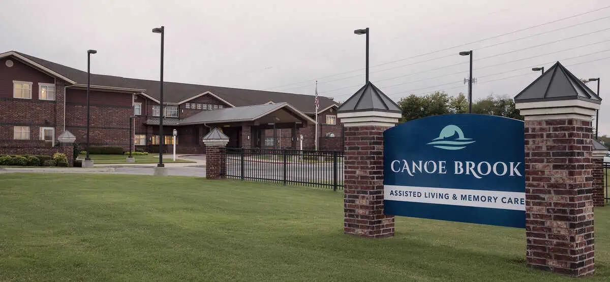 TULSA ASSISTED LIVING AND MEMORY CARE photo 2