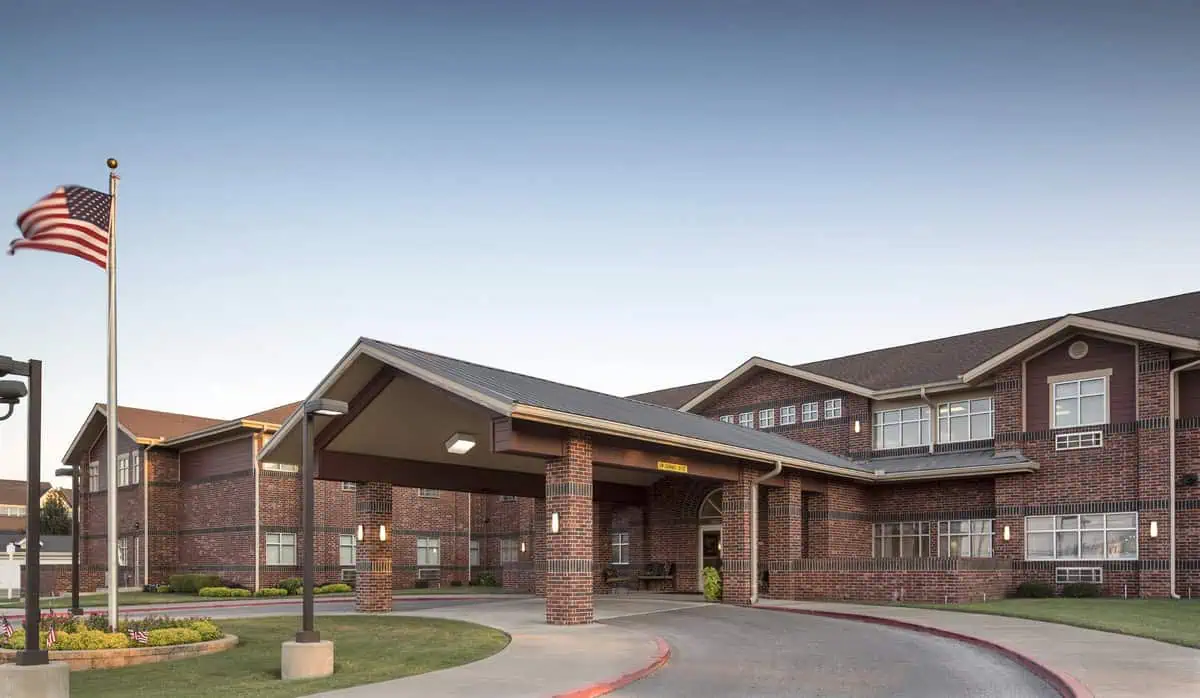 TULSA ASSISTED LIVING AND MEMORY CARE photo 3