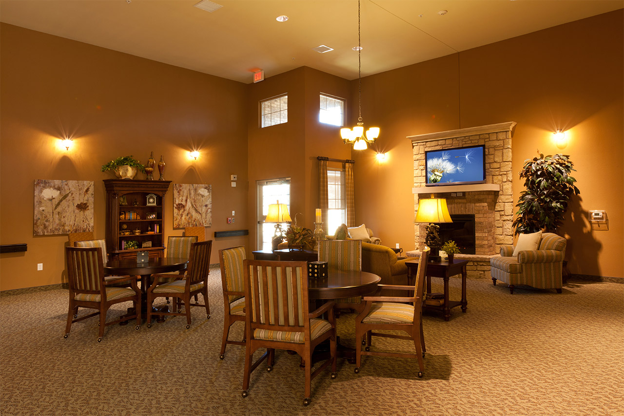 THE VILLAGES AT SOUTHERN HILLS photo 4