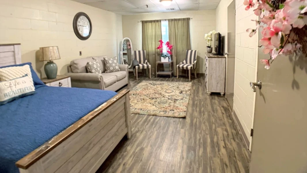 NEW HOPE RETIREMENT & CARE CENTER photo 5