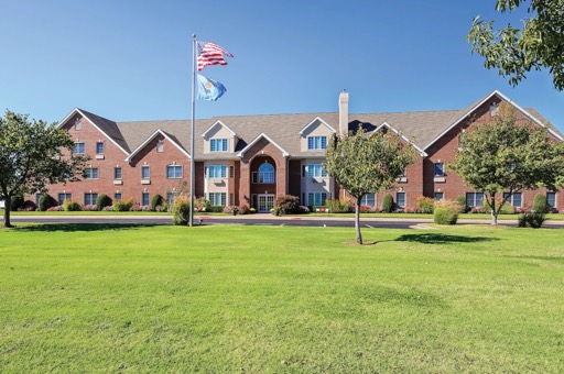 GREEN TREE AT SAND SPRINGS exterior
